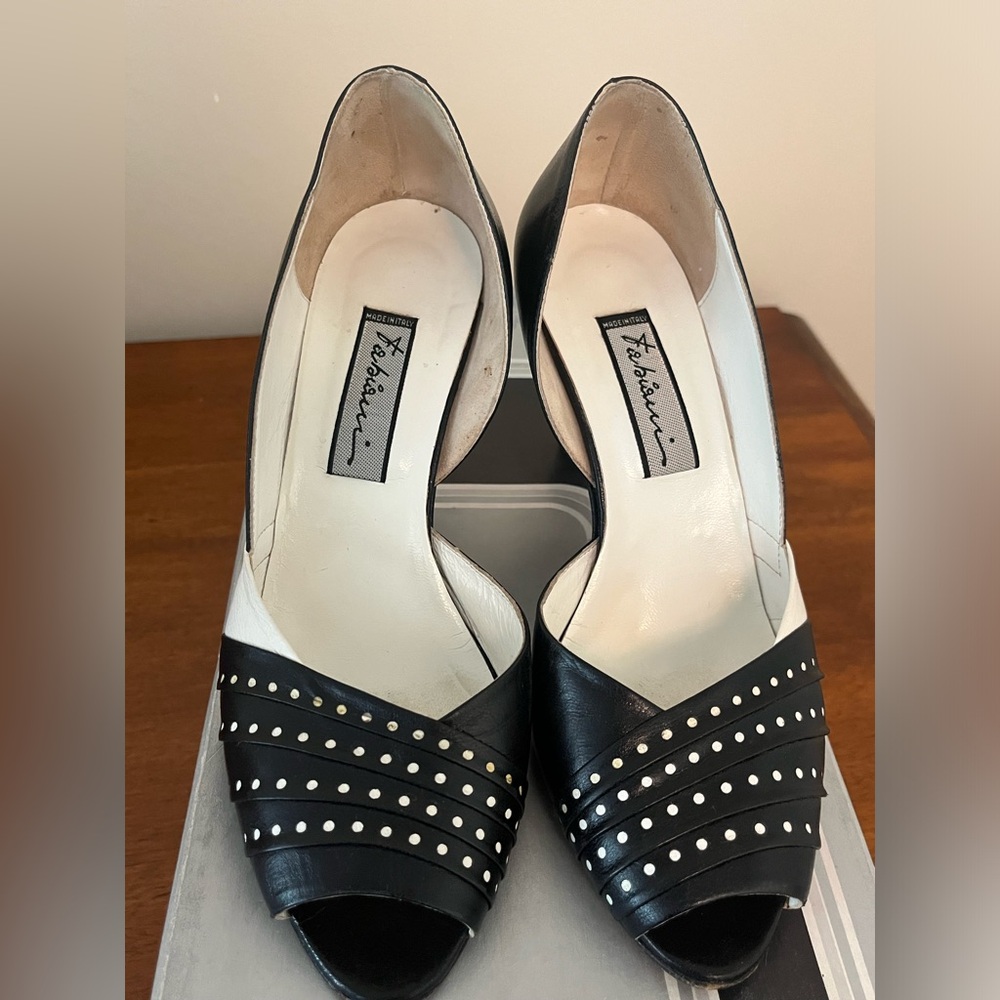 Vintage Black White Peep Toe heels size 34.5